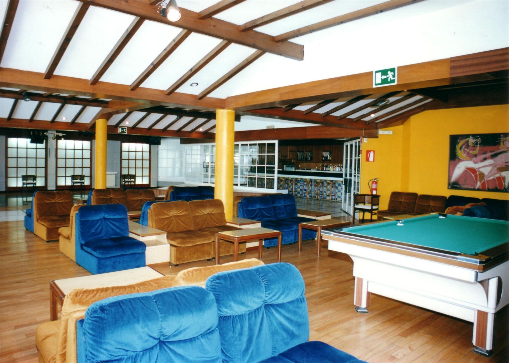 Sarga Hotel 3*