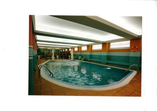 Hotel Sarga 3*